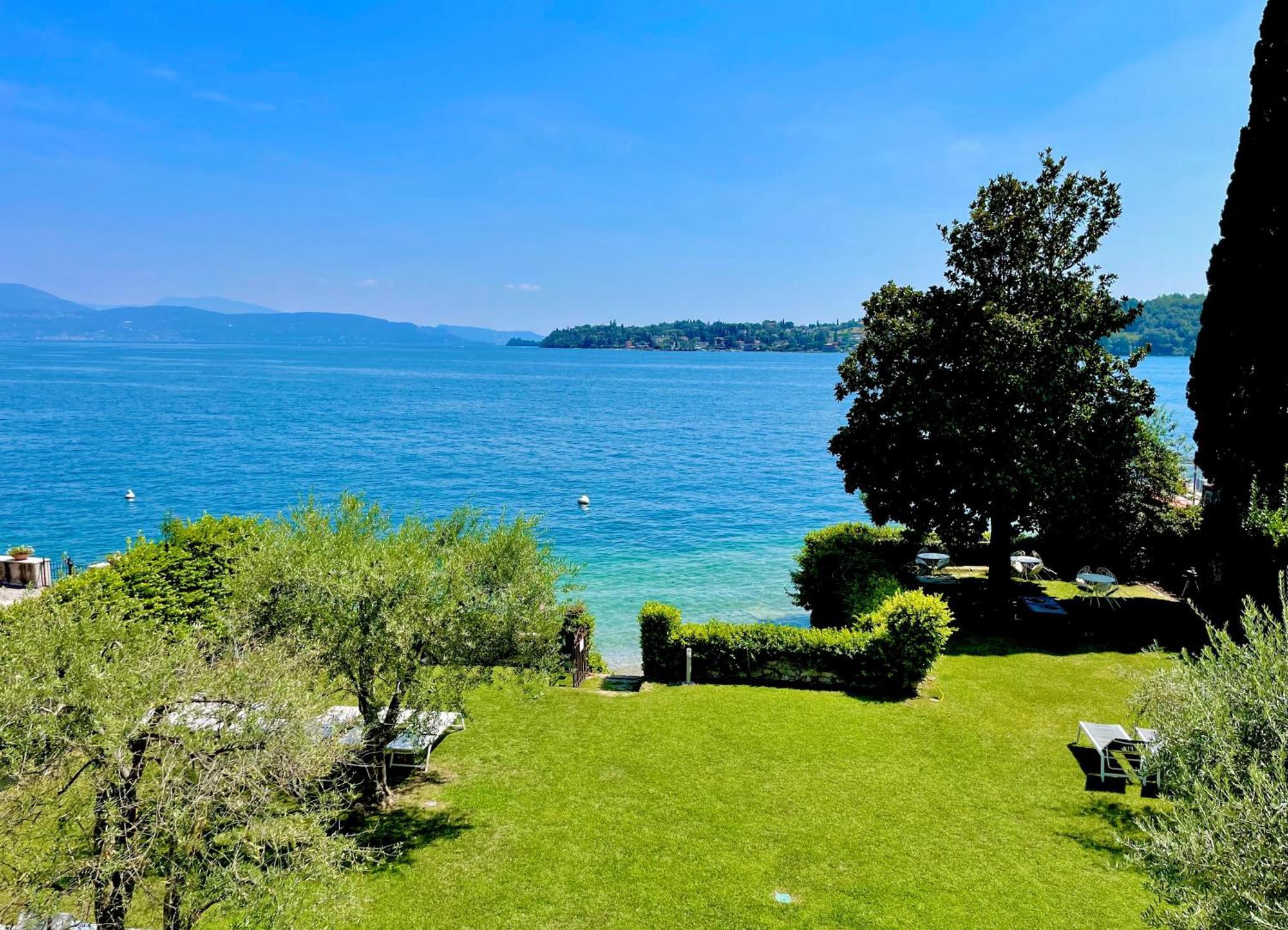 Luxury Lakeside Apartment Right On The Water Salo Luaran gambar
