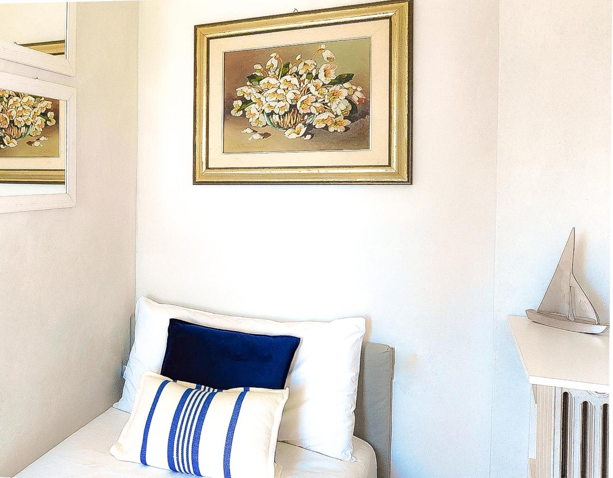 Luxury Lakeside Apartment Right On The Water Salo Luaran gambar