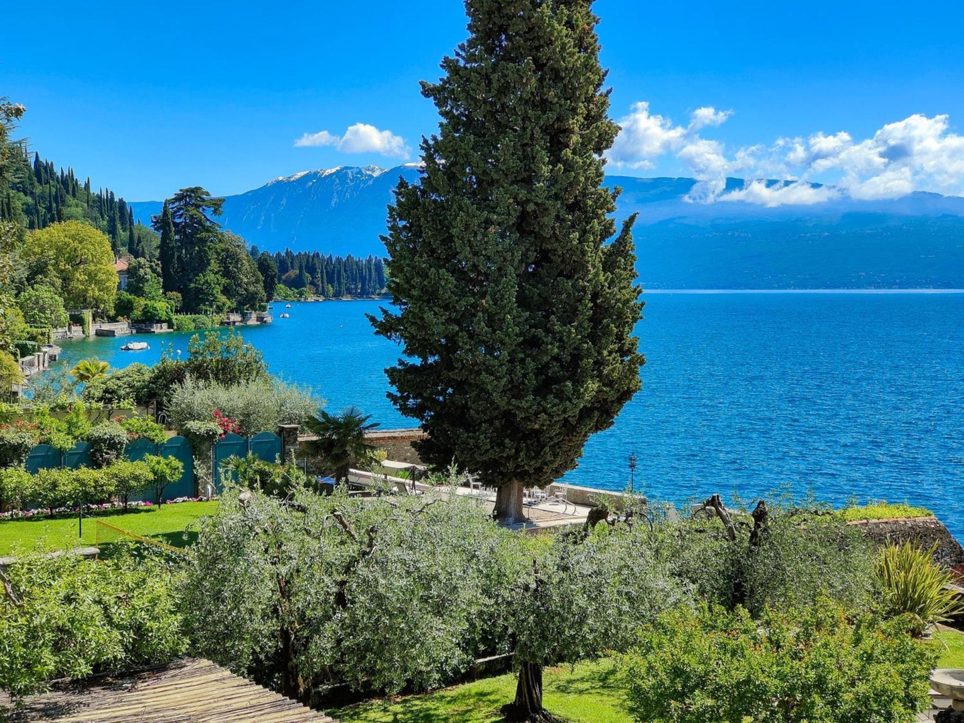 Luxury Lakeside Apartment Right On The Water Salo Luaran gambar